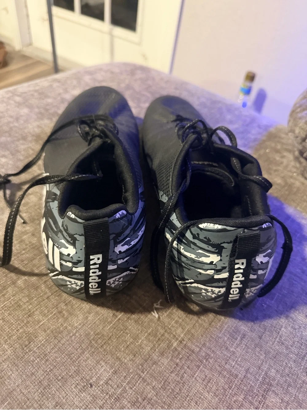 Riddell Black Athletic Cleats‎ 11.5